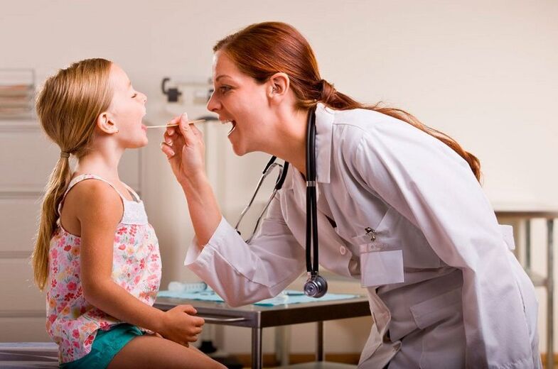 vyšetření dítěte s papilomem v ústech